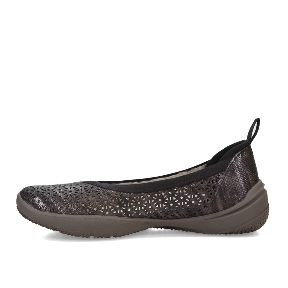 NIB JBU Black and Silver Slip-On Flats - Picture 4 of 14